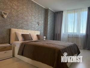 2-к квартира, посуточно, 45м2, 18/32 этаж