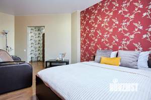 1-к квартира, посуточно, 40м2, 8/12 этаж