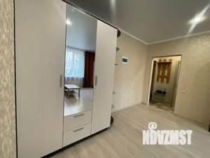 1-к квартира, посуточно, 38м2, 1/18 этаж