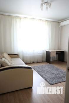 1-к квартира, на длительный срок, 37м2, 7/19 этаж