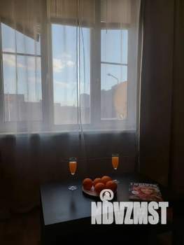 1-к квартира, посуточно, 38м2, 2/17 этаж