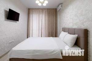 1-к квартира, посуточно, 43м2, 1/1 этаж