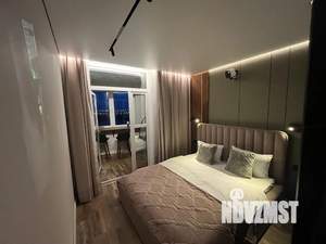 Студия квартира, посуточно, 34м2, 17/25 этаж