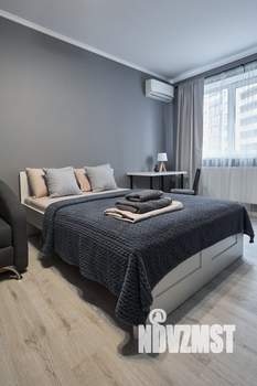 1-к квартира, посуточно, 45м2, 12/23 этаж