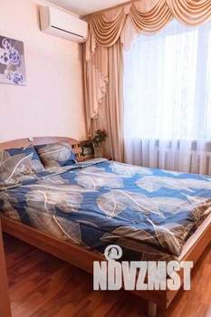 1-к квартира, посуточно, 93м2, 1/1 этаж