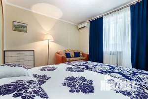 1-к квартира, посуточно, 50м2, 1/1 этаж