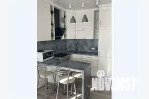 1-к квартира, посуточно, 43м2, 2/19 этаж