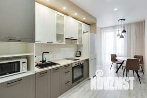 1-к квартира, посуточно, 40м2, 16/24 этаж