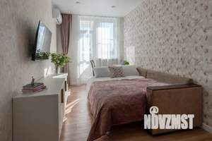 1-к квартира, посуточно, 38м2, 4/25 этаж