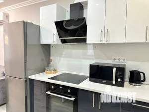 1-к квартира, посуточно, 47м2, 10/32 этаж