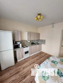 1-к квартира, посуточно, 38м2, 12/20 этаж