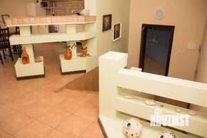 3-к квартира, посуточно, 120м2, 1/1 этаж