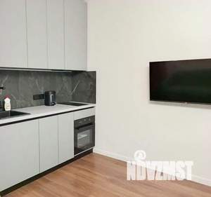 Студия квартира, посуточно, 35м2, 3/9 этаж