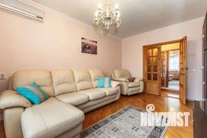 1-к квартира, посуточно, 93м2, 1/1 этаж