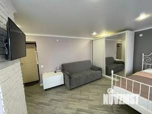 Студия квартира, посуточно, 25м2, 2/9 этаж