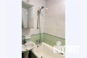 1-к квартира, посуточно, 49м2, 1/9 этаж