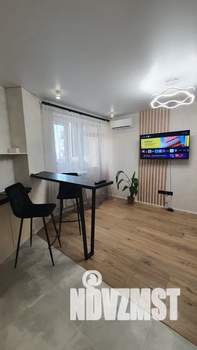 Студия квартира, посуточно, 45м2, 15/24 этаж