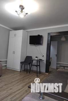 1-к квартира, посуточно, 32м2, 1/2 этаж