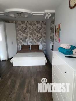 1-к квартира, посуточно, 31м2, 3/5 этаж