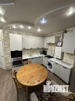 1-к квартира, посуточно, 55м2, 3/3 этаж