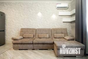 Студия квартира, посуточно, 32м2, 16/20 этаж