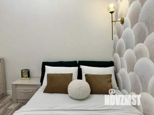 2-к квартира, посуточно, 45м2, 19/24 этаж