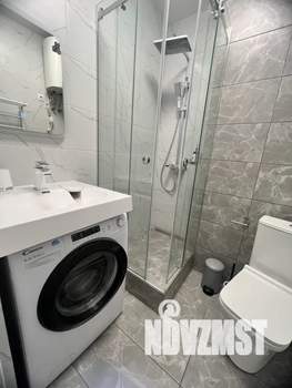 Студия квартира, посуточно, 20м2, 6/25 этаж