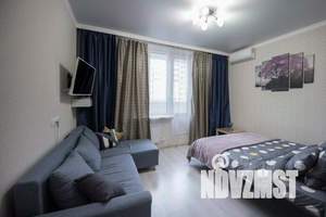 1-к квартира, посуточно, 34м2, 12/20 этаж