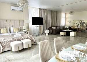 1-к квартира, посуточно, 65м2, 15/16 этаж