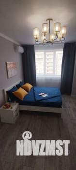 2-к квартира, посуточно, 50м2, 18/23 этаж