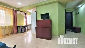 Студия квартира, посуточно, 32м2, 2/9 этаж