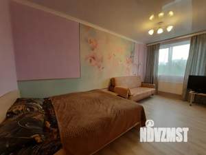 1-к квартира, посуточно, 35м2, 5/24 этаж