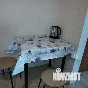 Студия квартира, посуточно, 27м2, 10/10 этаж