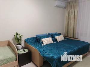 1-к квартира, посуточно, 38м2, 8/14 этаж