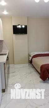 Студия квартира, посуточно, 35м2, 15/24 этаж