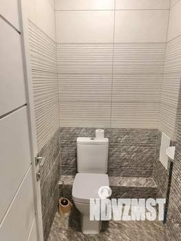 Студия квартира, посуточно, 35м2, 7/20 этаж