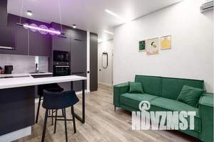 1-к квартира, посуточно, 38м2, 13/18 этаж