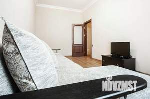 3-к квартира, посуточно, 87м2, 1/1 этаж