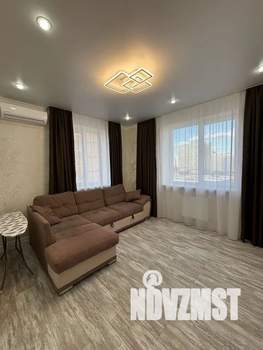 2-к квартира, посуточно, 50м2, 13/22 этаж