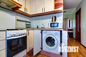 1-к квартира, посуточно, 33м2, 3/5 этаж