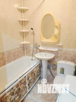 1-к квартира, посуточно, 42м2, 3/10 этаж