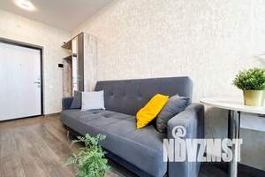 1-к квартира, посуточно, 36м2, 20/24 этаж