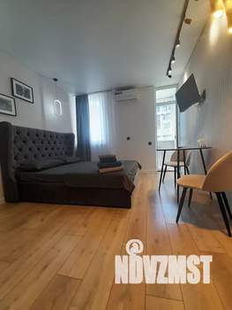 Студия квартира, посуточно, 30м2, 15/22 этаж