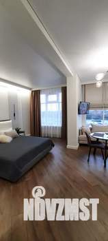 1-к квартира, посуточно, 42м2, 4/24 этаж