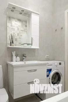 Студия квартира, посуточно, 32м2, 16/20 этаж
