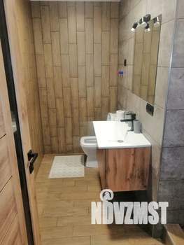 Студия квартира, посуточно, 60м2, 1/24 этаж