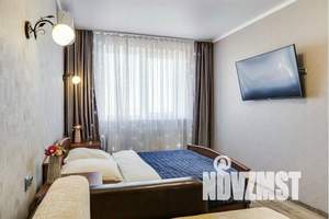 1-к квартира, посуточно, 40м2, 23/25 этаж