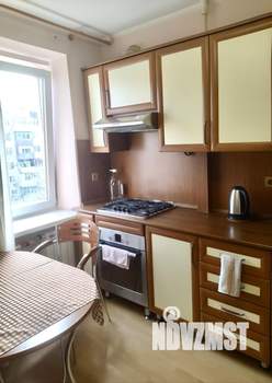 1-к квартира, посуточно, 35м2, 6/9 этаж