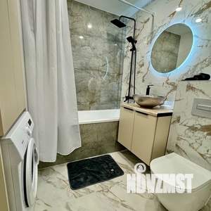 Студия квартира, посуточно, 30м2, 6/25 этаж