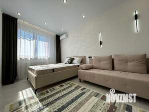 Студия квартира, на длительный срок, 36м2, 25/26 этаж